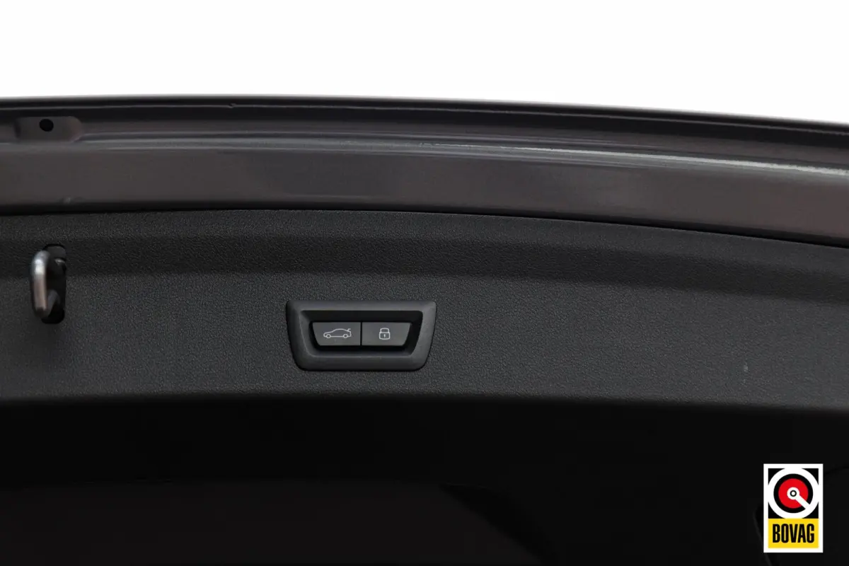 120 M-Sport M-Pakket |LED|PANO|H&K|HUD|KEYLESS|360 CAMERA|MEMORY|CARPLAY|SFEERVERL.|STOELVERW.