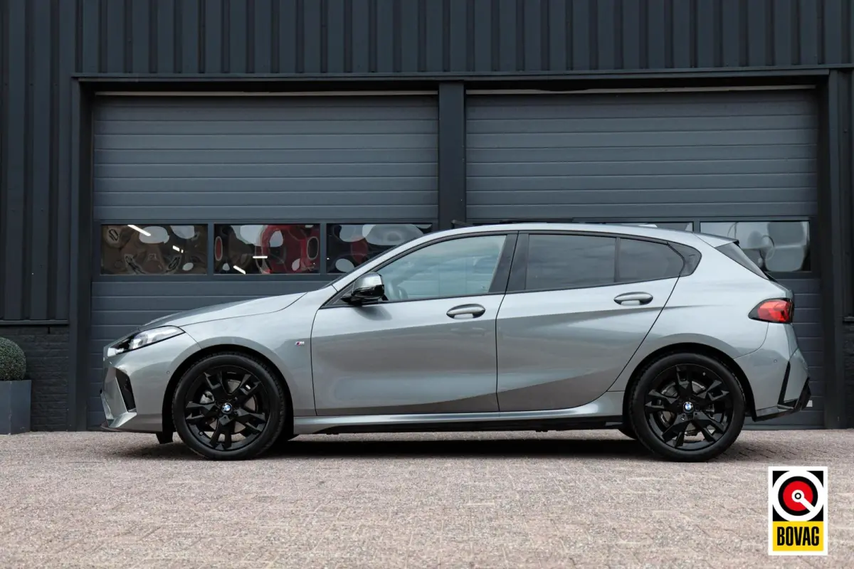 120 M-Sport M-Pakket |LED|PANO|H&K|HUD|KEYLESS|360 CAMERA|MEMORY|CARPLAY|SFEERVERL.|STOELVERW.