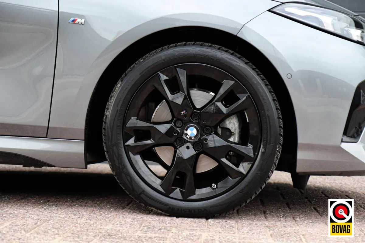 120 M-Sport M-Pakket |LED|PANO|H&K|HUD|KEYLESS|360 CAMERA|MEMORY|CARPLAY|SFEERVERL.|STOELVERW.