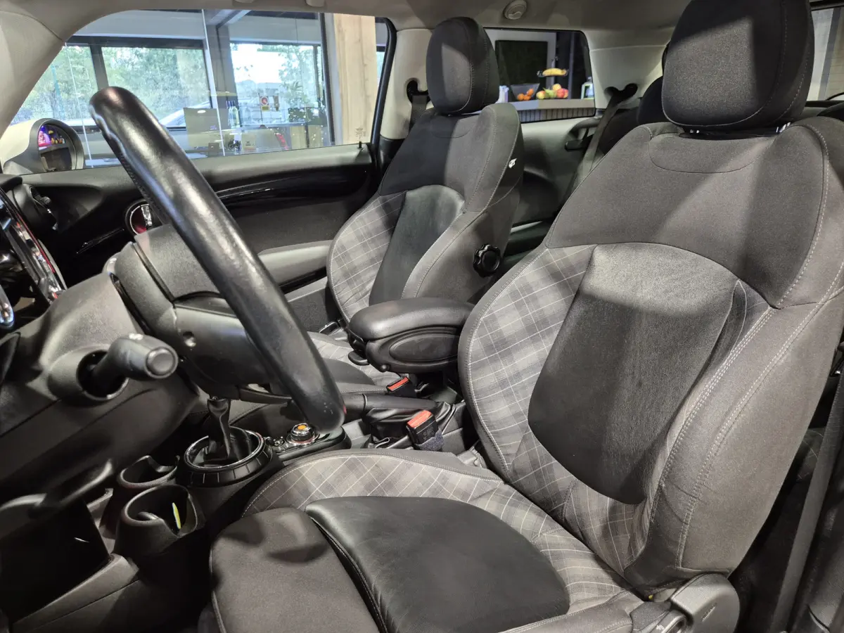 2.0 Cooper S Panorama | LED | Navigatie | Cruise | Nette auto