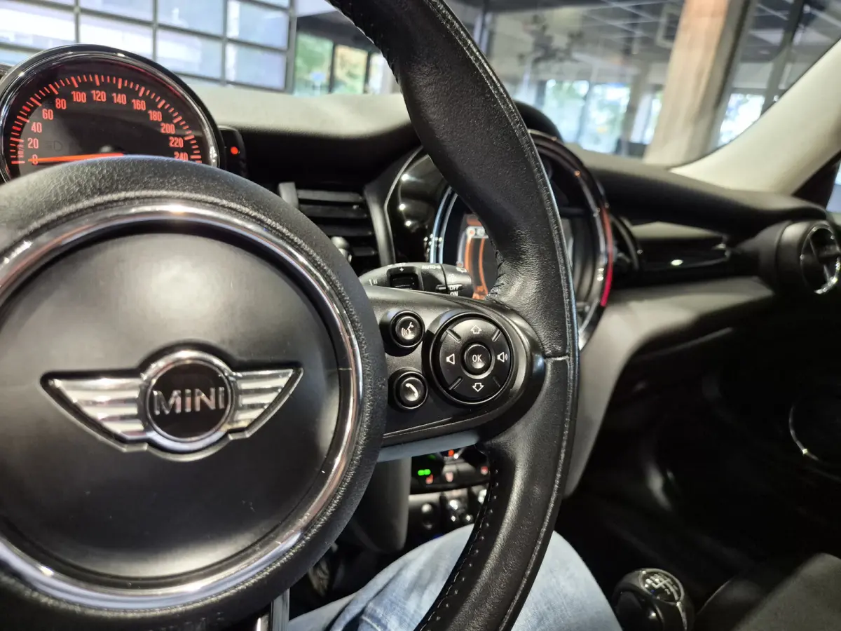 2.0 Cooper S Panorama | LED | Navigatie | Cruise | Nette auto