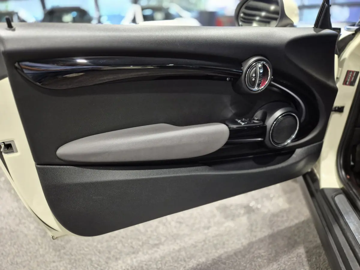 2.0 Cooper S Panorama | LED | Navigatie | Cruise | Nette auto