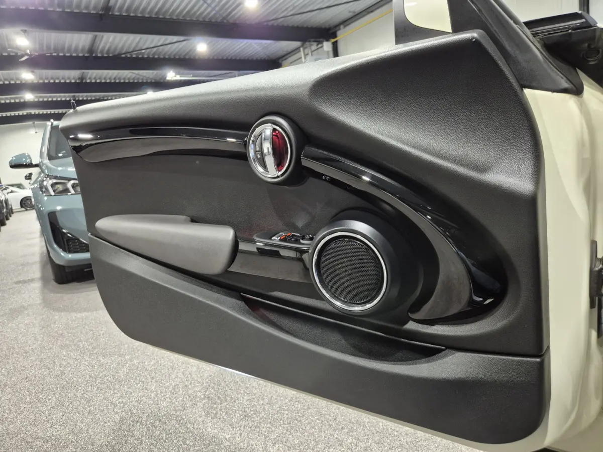 2.0 Cooper S Panorama | LED | Navigatie | Cruise | Nette auto