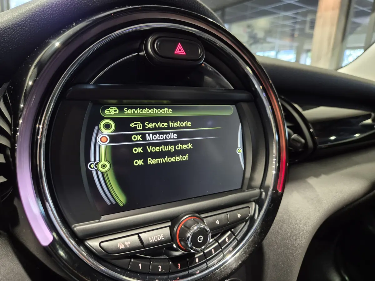 2.0 Cooper S Panorama | LED | Navigatie | Cruise | Nette auto
