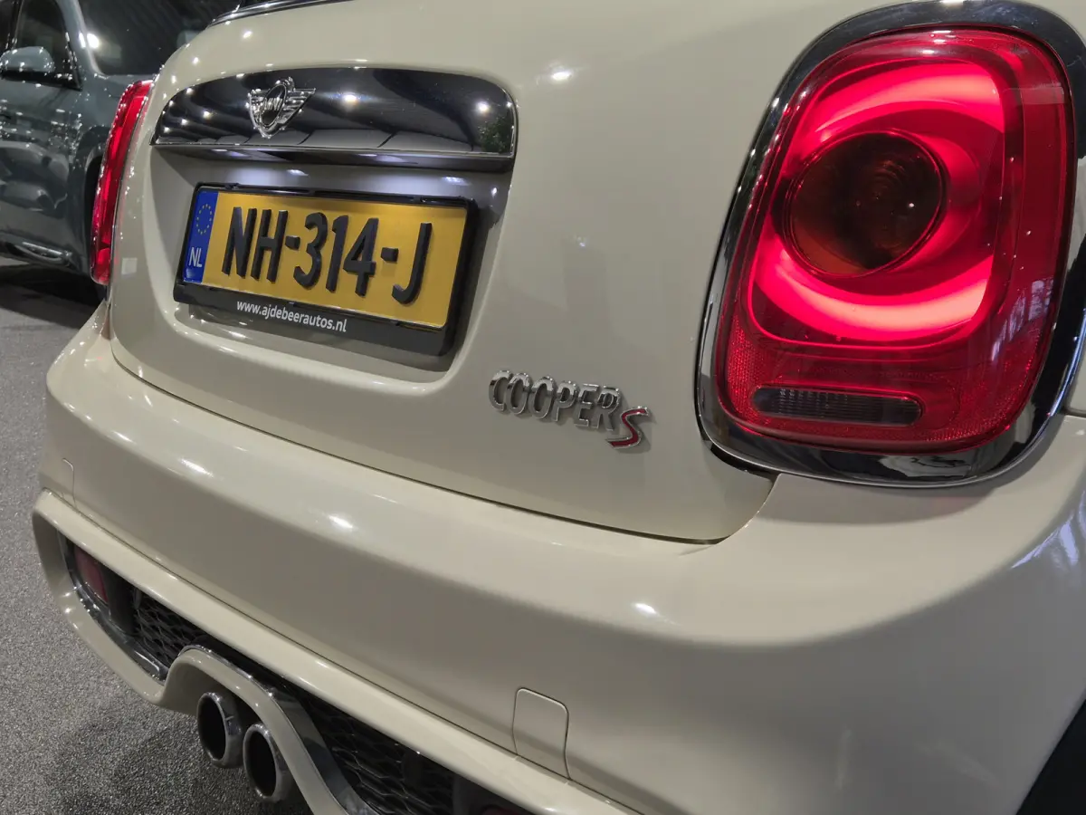 2.0 Cooper S Panorama | LED | Navigatie | Cruise | Nette auto