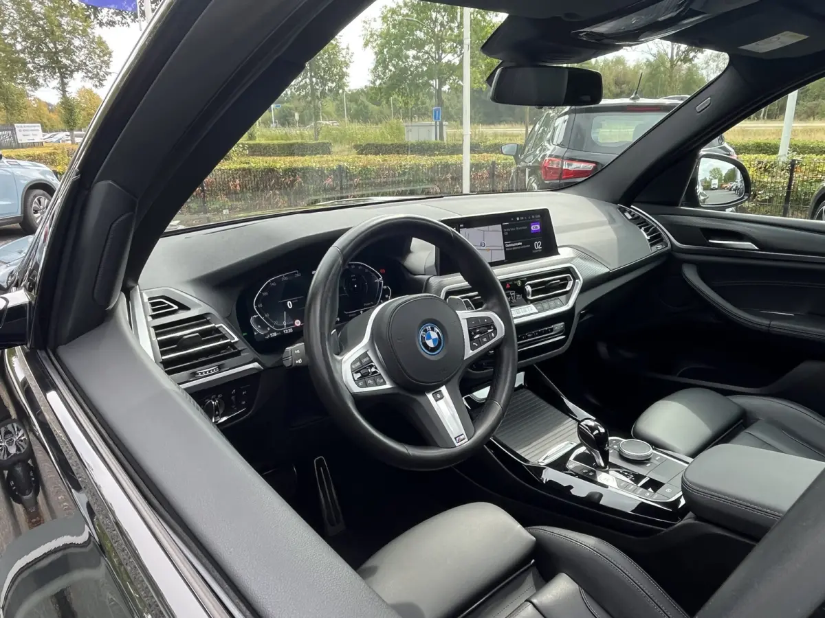 xDrive30e High Executive M-Sport 292pk/215kW Automaat DEMO