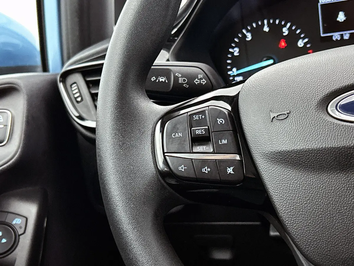 1.0 EcoBoost Connected | DAB | Cruise control | Bluetooth | Airco