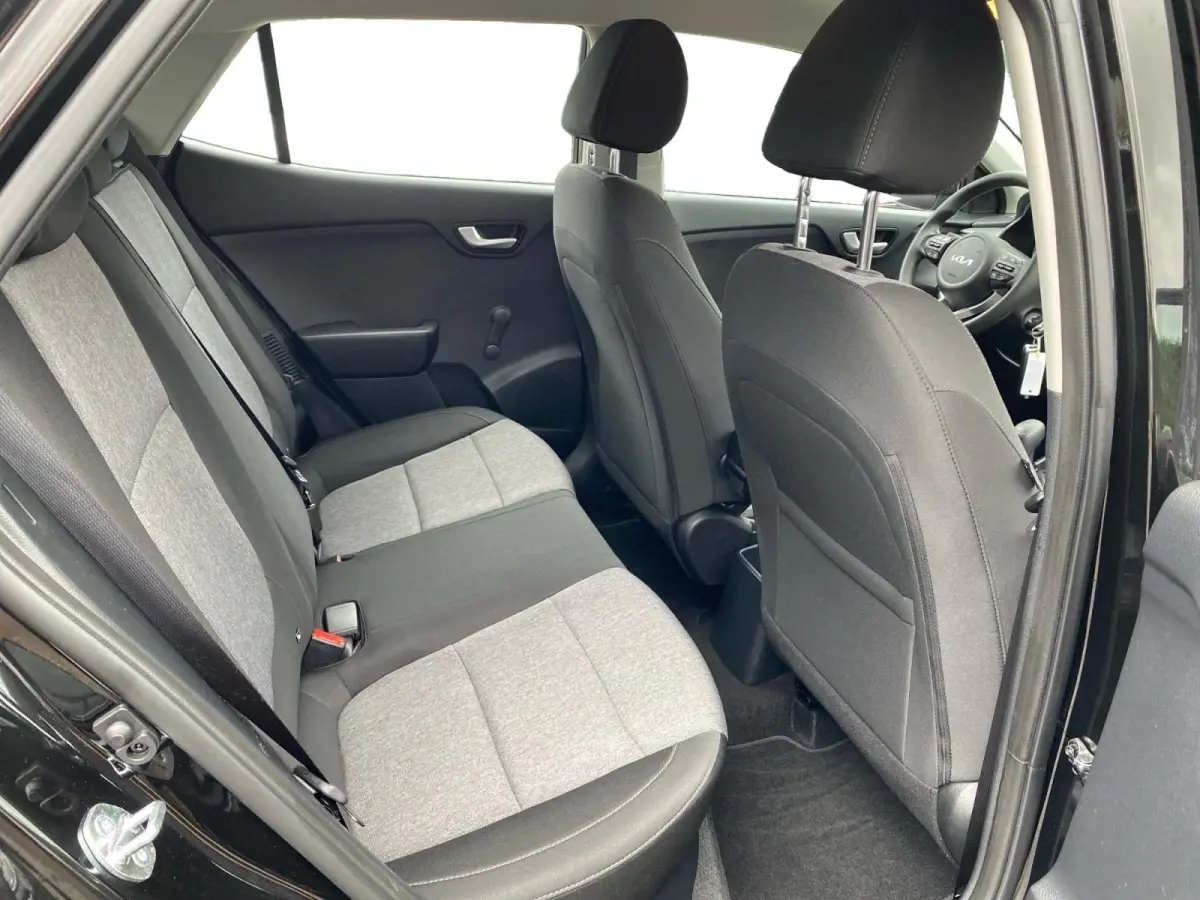 1.0 T-GDi MHEV ComfortLine | Airco | Navigatie | Cruise control | Parkeercamera | Apple Carplay/Android Auto