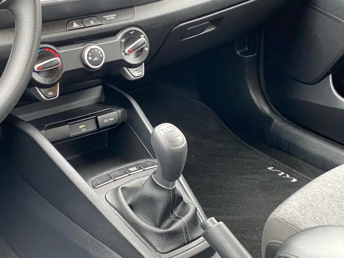 1.0 T-GDi MHEV ComfortLine | Airco | Navigatie | Cruise control | Parkeercamera | Apple Carplay/Android Auto