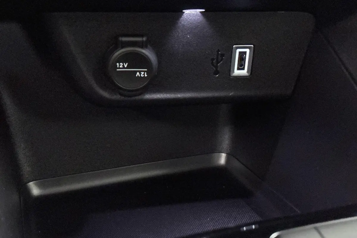 1.2 Turbo Hybrid Edition Stoel-Stuurverwarming Achteruitrijcamera