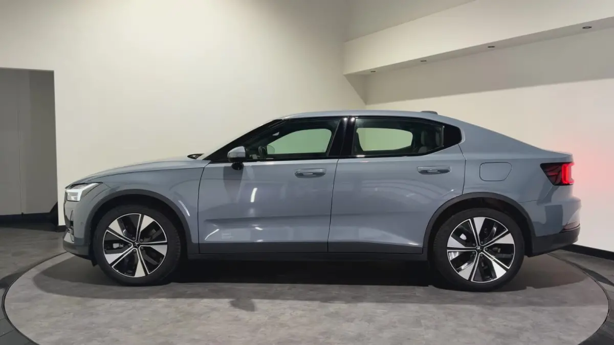 Standard Range Single Motor 69 kWh | ACC | Dodehoek detectie | Apple Carplay & Android Auto