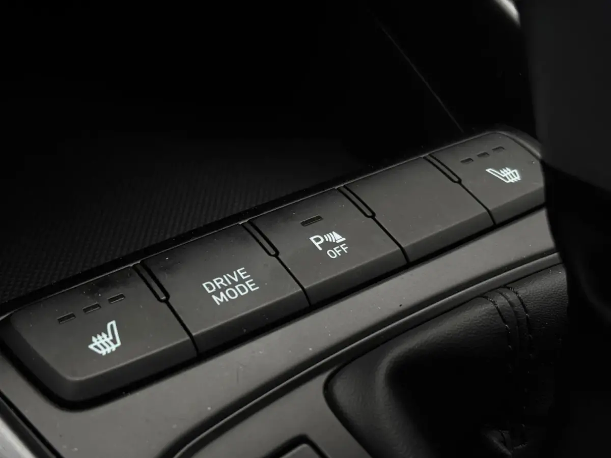 1.0 T-GDI Comfort (Goed OndH, NAvi, StoelV, StuurV, Camera, Lane Assist, Cruise Con, Etc)