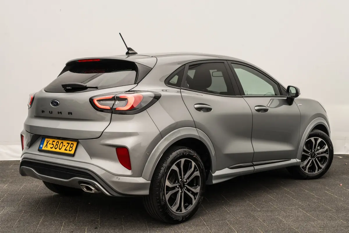 1.0 124 Pk EcoBoost ST-Line I NL Auto 1e Eig. I LED I Navi I Camera