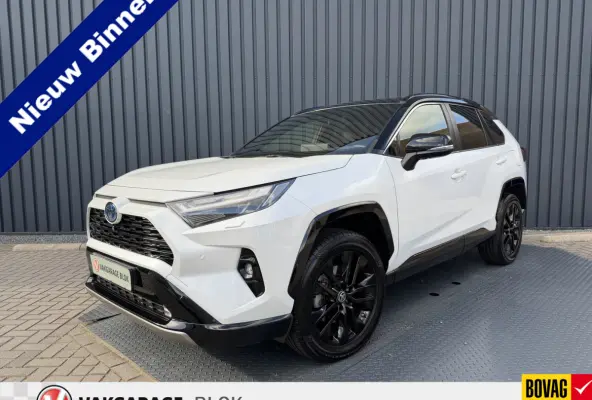2.5 Hybrid AWD Bi tone | FACELIFT Digitaal dashboard | 360 camera | JBL | Rijklaar!!