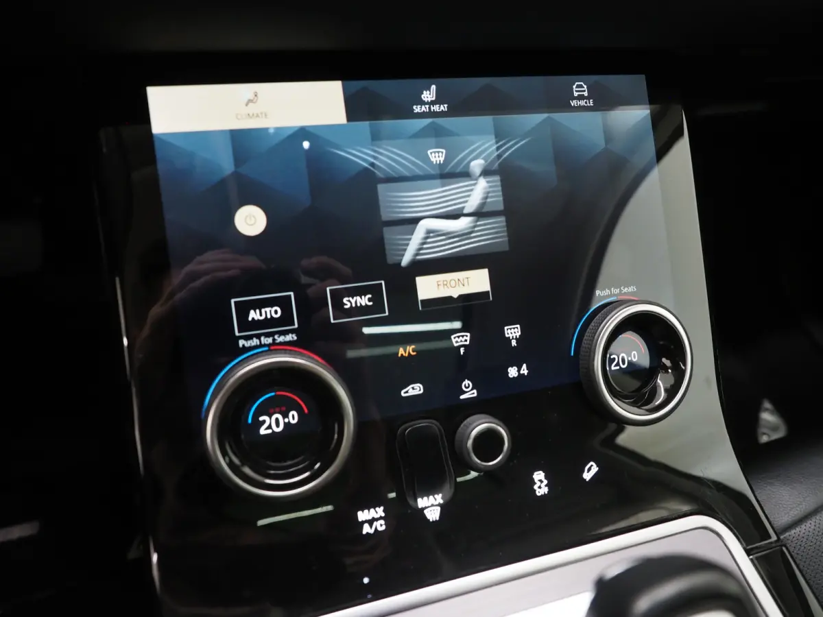 1.5 P300e AWD SE | Panoramadak | Leder | Trekhaak | 360 | Memory | Keyless | Virtual | Dodehoek | Carplay