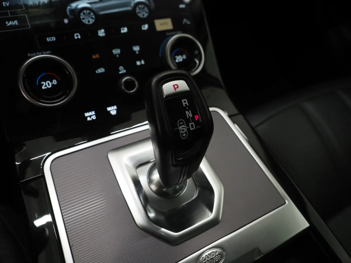 1.5 P300e AWD SE | Panoramadak | Leder | Trekhaak | 360 | Memory | Keyless | Virtual | Dodehoek | Carplay