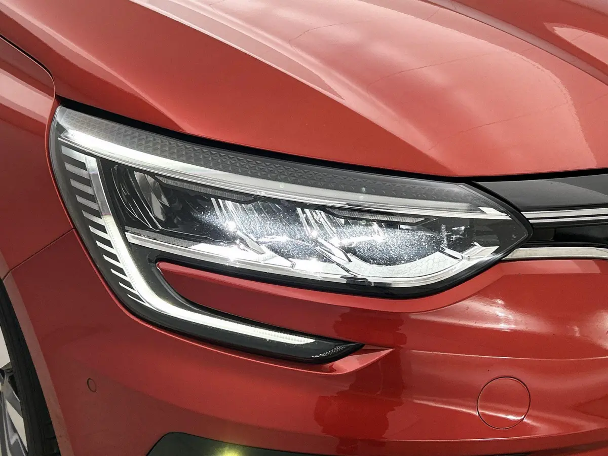 Estate 1.6 Plug-In Hybrid 160 Business Edition One | Automaat | Panoramadak | Lederen Bekleding | Stoel + Stuurverwarming | Camera | Sfeerverlichting |