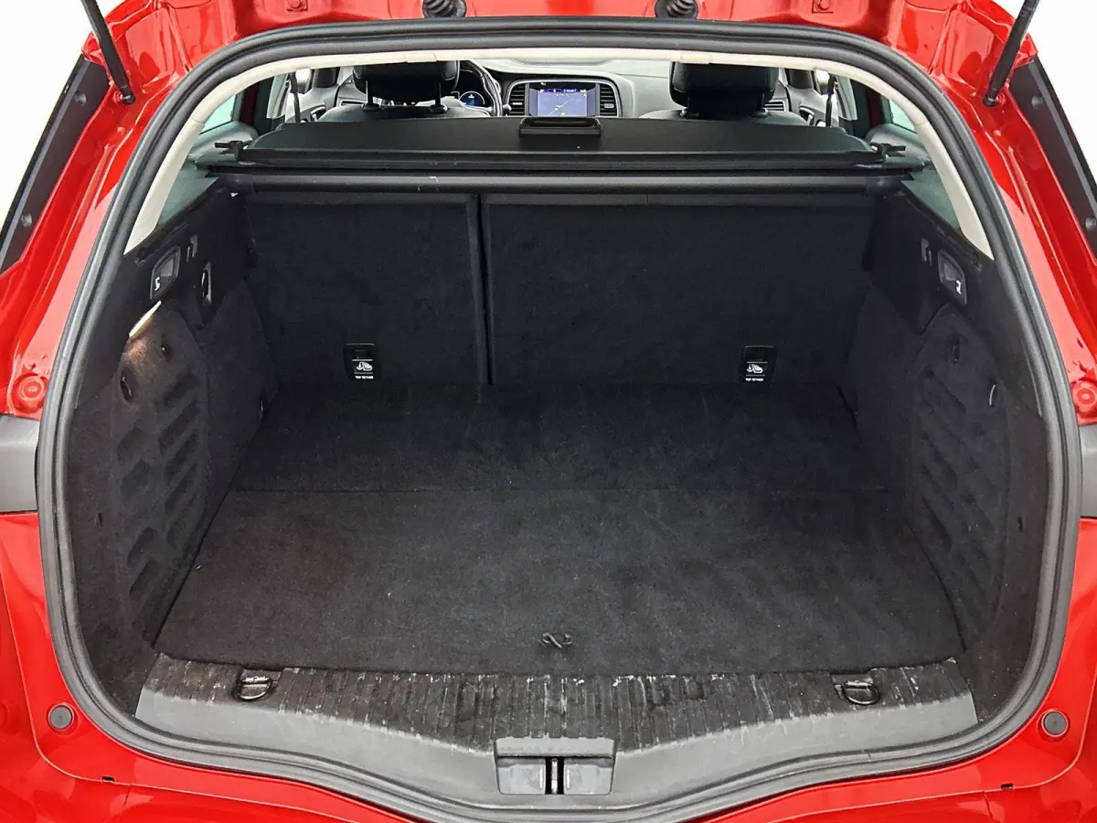 Estate 1.6 Plug-In Hybrid 160 Business Edition One | Automaat | Panoramadak | Lederen Bekleding | Stoel + Stuurverwarming | Camera | Sfeerverlichting |
