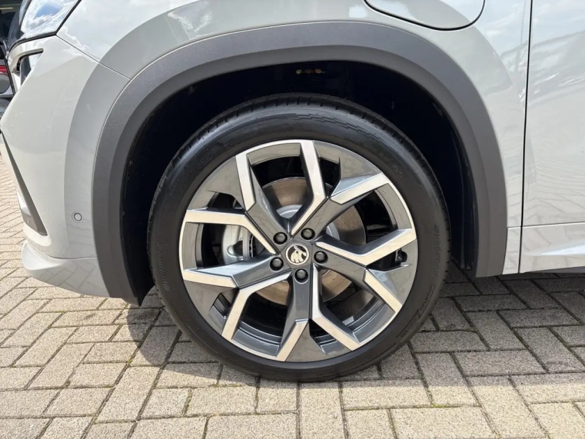 1.5 TSI PHEV SPORTLINE FISCAAL LAAG!! TREKHAAK/20''/PANO-DAK/ELEK-KLEP/ACC/360-CAMERA