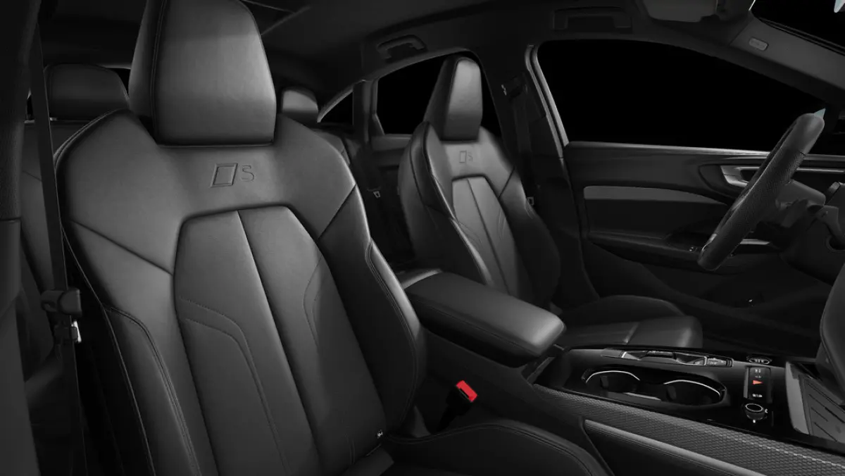 Limousine 2.0 quattro S edition Trekhaak | Privacy Glas | Matrix LED-Koplampen | Stoelverwarming | Elektr. vestelbare bestuurdersstoel met geheugen | Navigatie