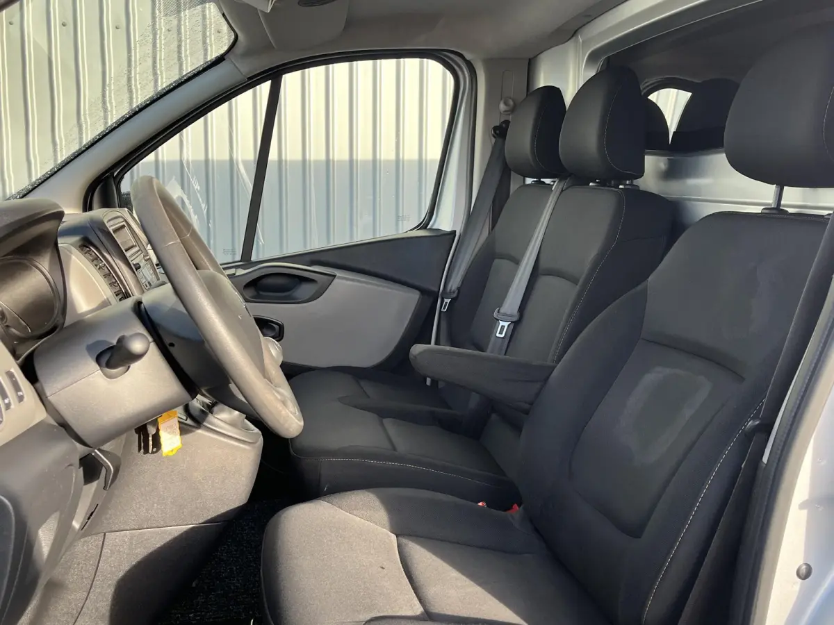 1.6 dCi T27 L1H1 Comfort*CRUISE*A/C*HAAK*TEL*3PERS