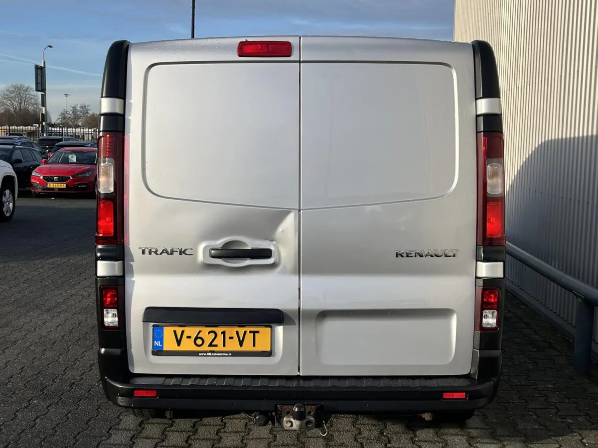 1.6 dCi T27 L1H1 Comfort*CRUISE*A/C*HAAK*TEL*3PERS