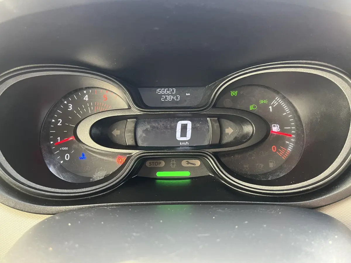 1.6 dCi T27 L1H1 Comfort*CRUISE*A/C*HAAK*TEL*3PERS