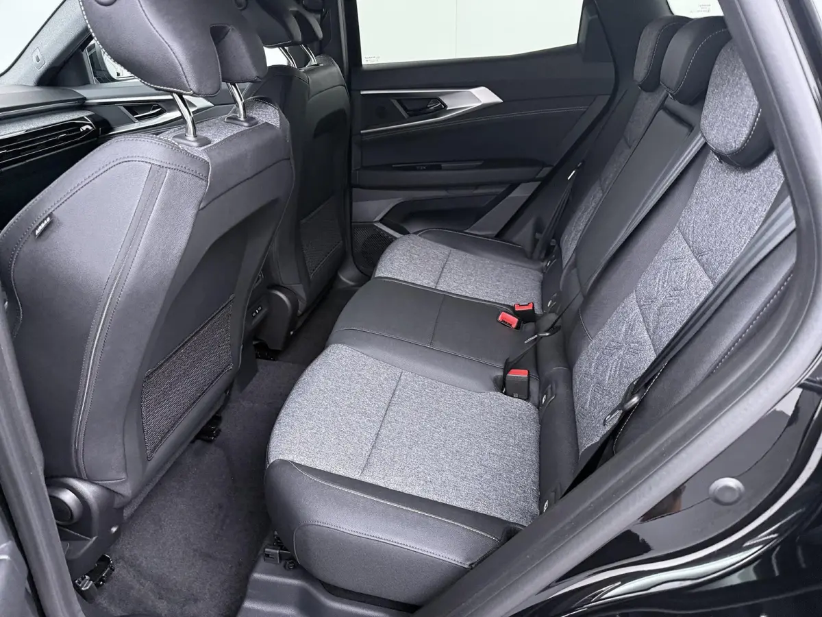 techno full hybrid E-Tech 200 | pack comfort | panoramisch vast glazen dak |