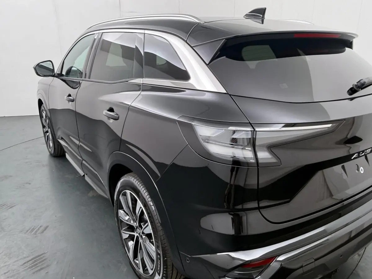 techno full hybrid E-Tech 200 | pack comfort | panoramisch vast glazen dak |