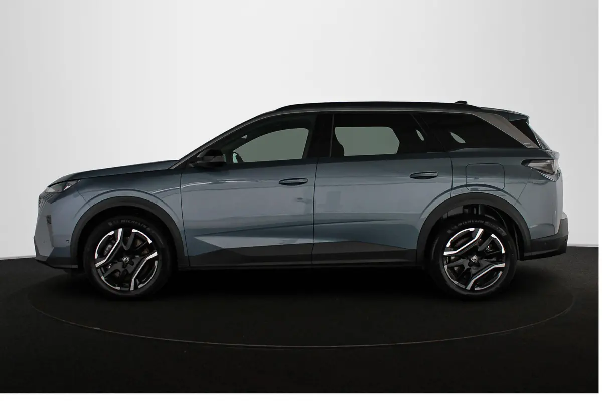 1.6 Plug-in Hybrid 195 Allure 7p Stoelverwarming 360 Camera Keyless 19"