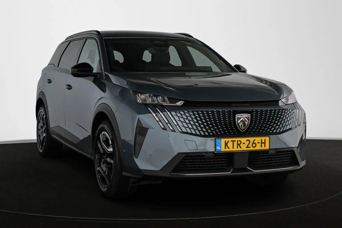 1.6 Plug-in Hybrid 195 Allure 7p Stoelverwarming 360 Camera Keyless 19"