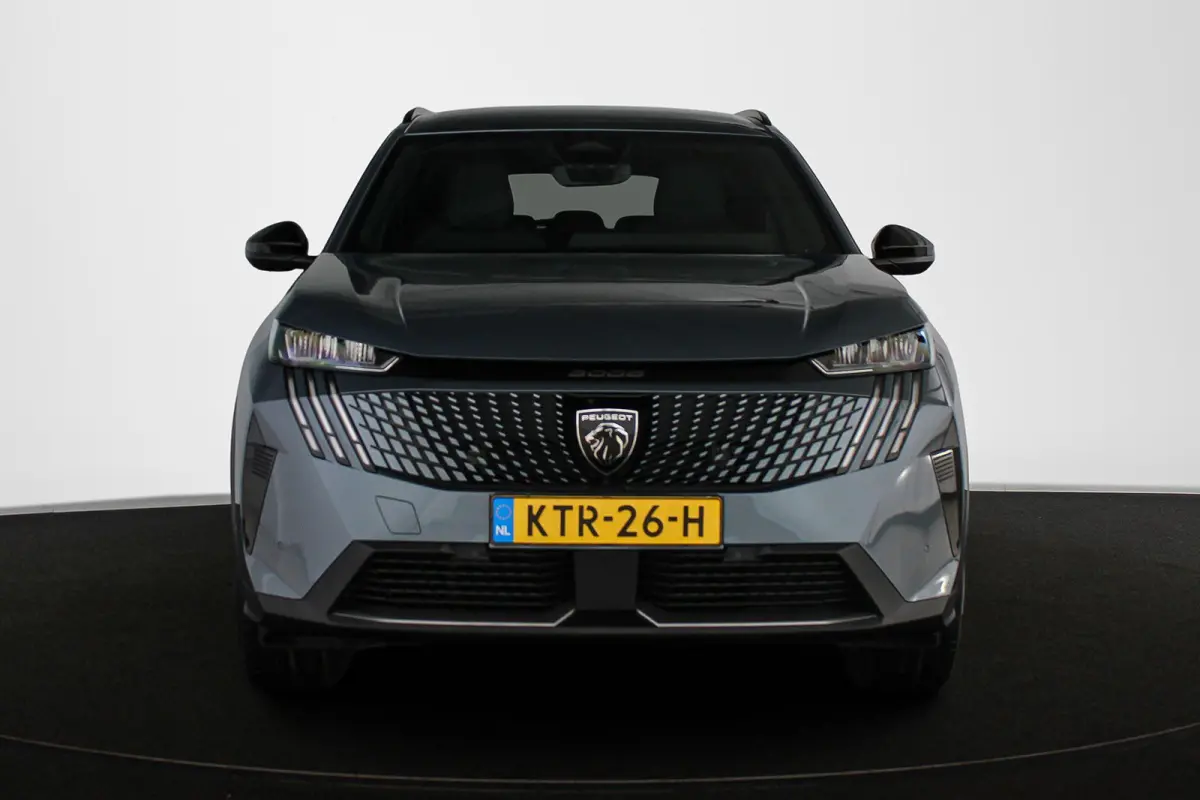 1.6 Plug-in Hybrid 195 Allure 7p Stoelverwarming 360 Camera Keyless 19"