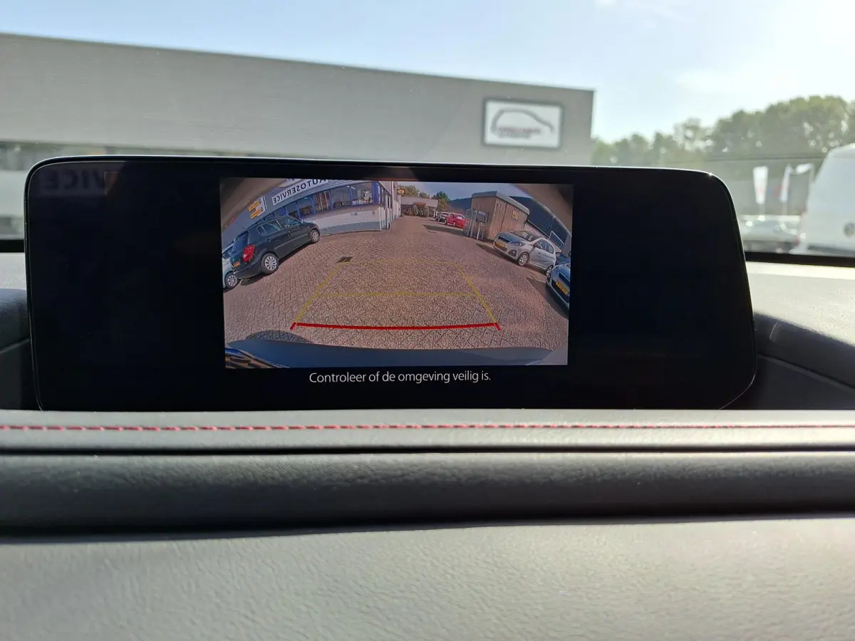 2.0 e-SkyActiv-G M Hybrid Homura PearlWhite Adaptieve-Cruise Carplay Elek.Achterklep Achteruitrijcamera Head-Up NAP!