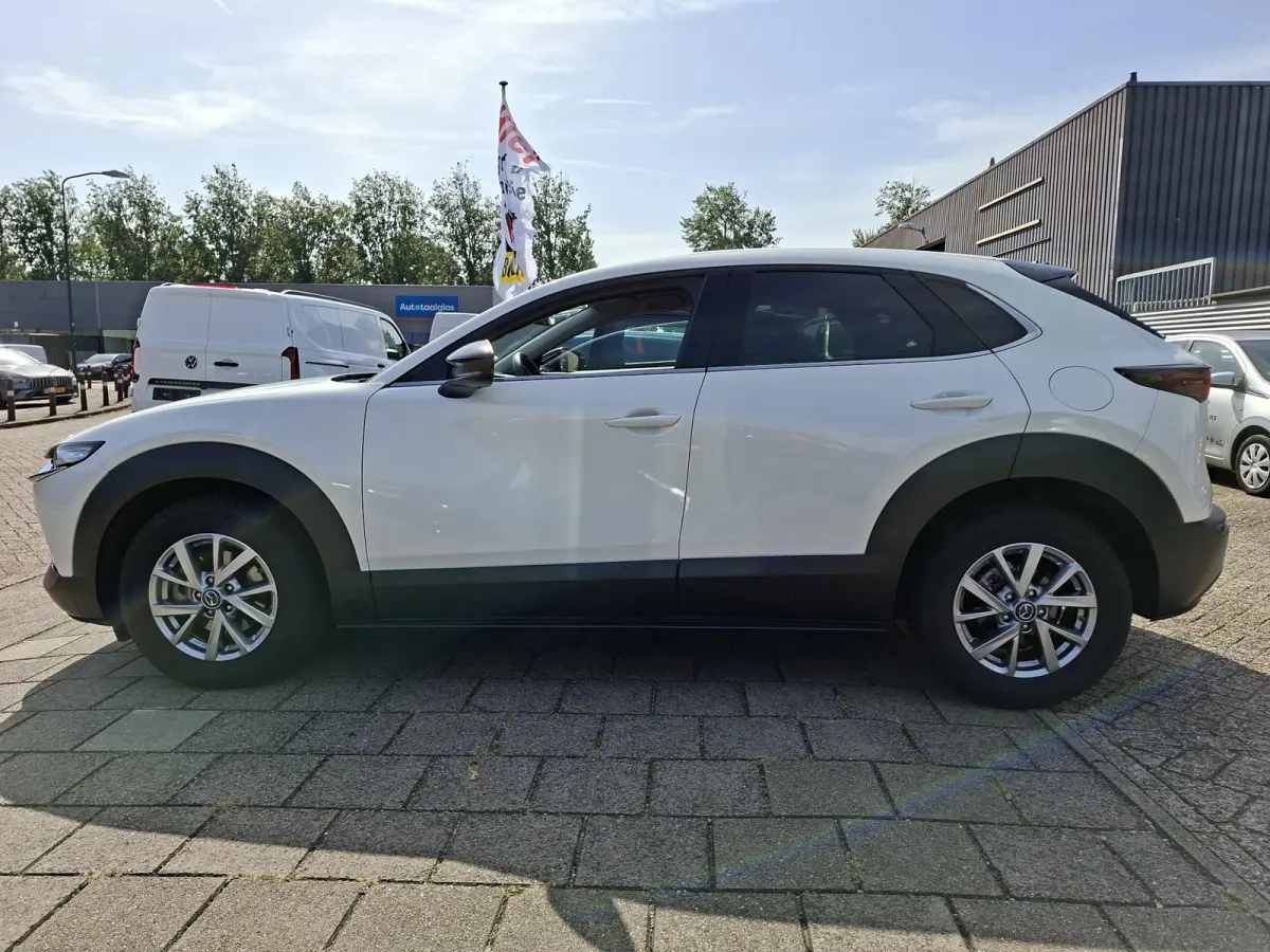 2.0 e-SkyActiv-G M Hybrid Homura PearlWhite Adaptive-Cruise Carplay Elek.Achterklep Achteruitrijcamera Head-Up NAP!