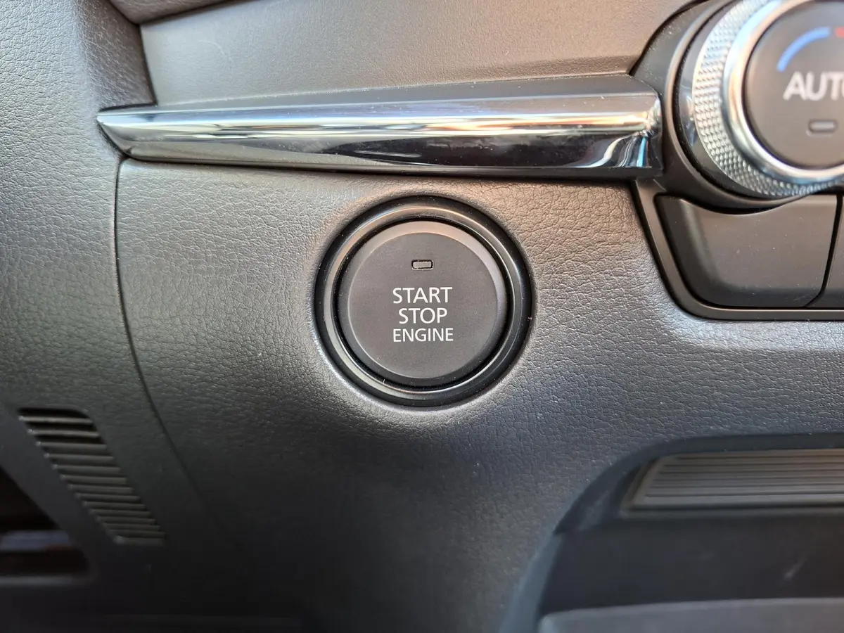 2.0 e-SkyActiv-G M Hybrid Homura PearlWhite Adaptive-Cruise Carplay Elek.Achterklep Achteruitrijcamera Head-Up NAP!