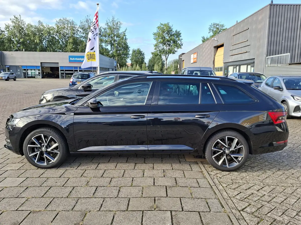 1.5 TSI ACT Sportline Business Carplay Sportstoelen Cruise controle Camera achter