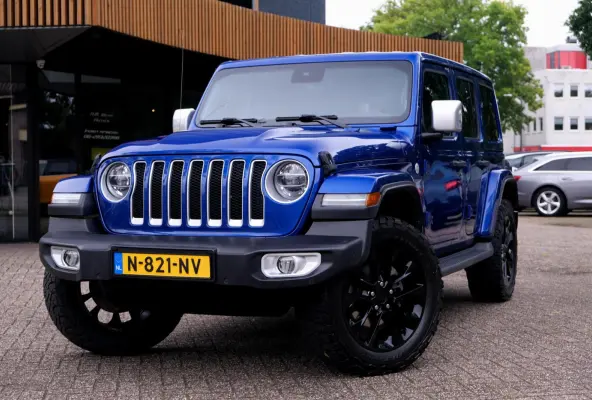 2.0T Sahara|Rijklaar!|Overland|ACC|Camera|Trekhaak|Carplay|4X4|Alpine|Stuurwielverwarming