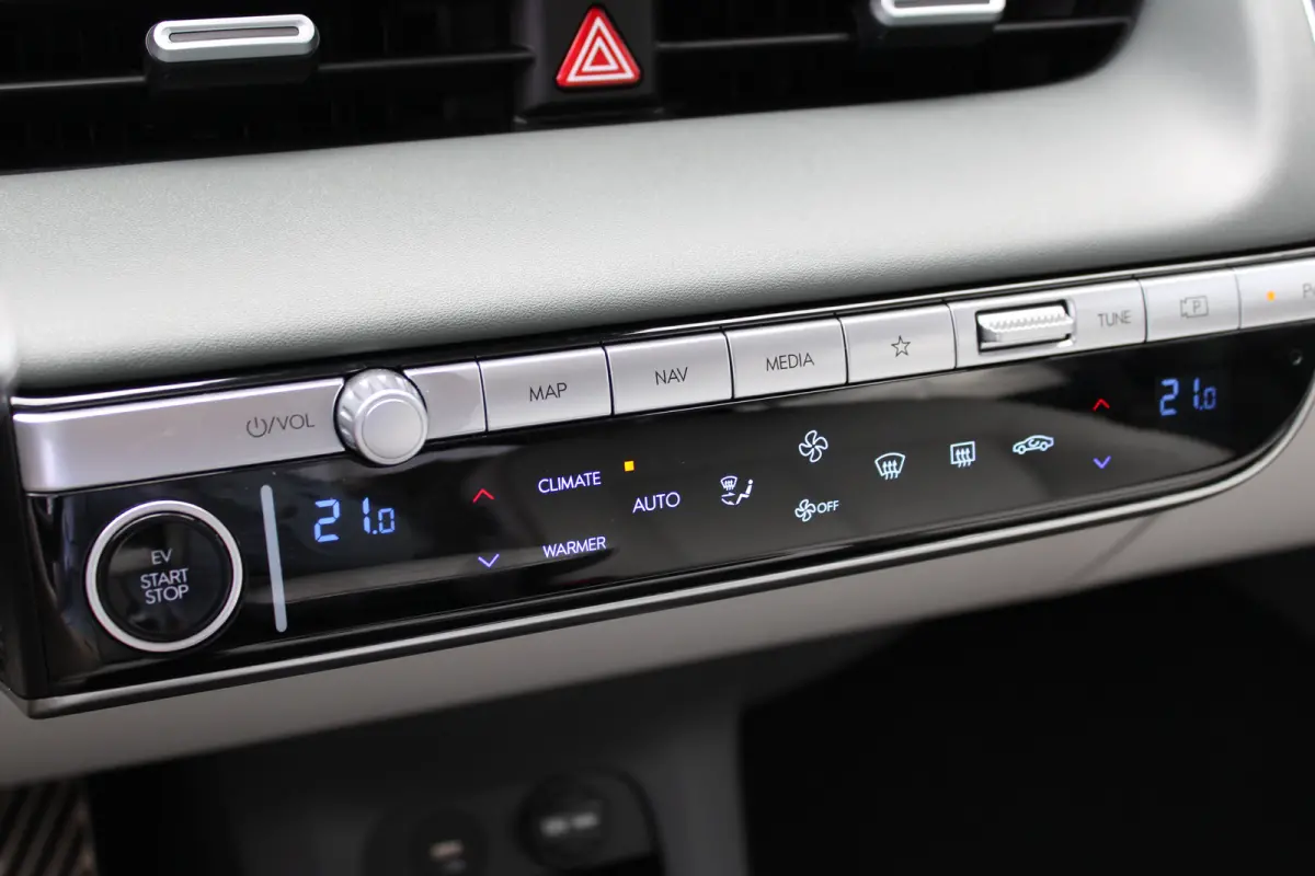 Lounge 58 kWh | Cruise control adaptief met Stop&Go en stuurhulp | Dodehoekdetectie met correctie | Vehicle-to-load