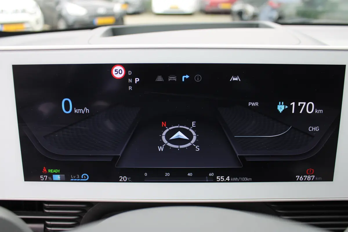 Lounge 58 kWh | Cruise control adaptief met Stop&Go en stuurhulp | Dodehoekdetectie met correctie | Vehicle-to-load