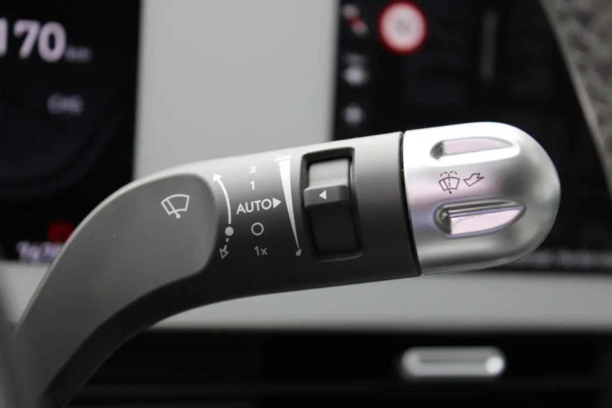 Lounge 58 kWh | Cruise control adaptief met Stop&Go en stuurhulp | Dodehoekdetectie met correctie | Vehicle-to-load