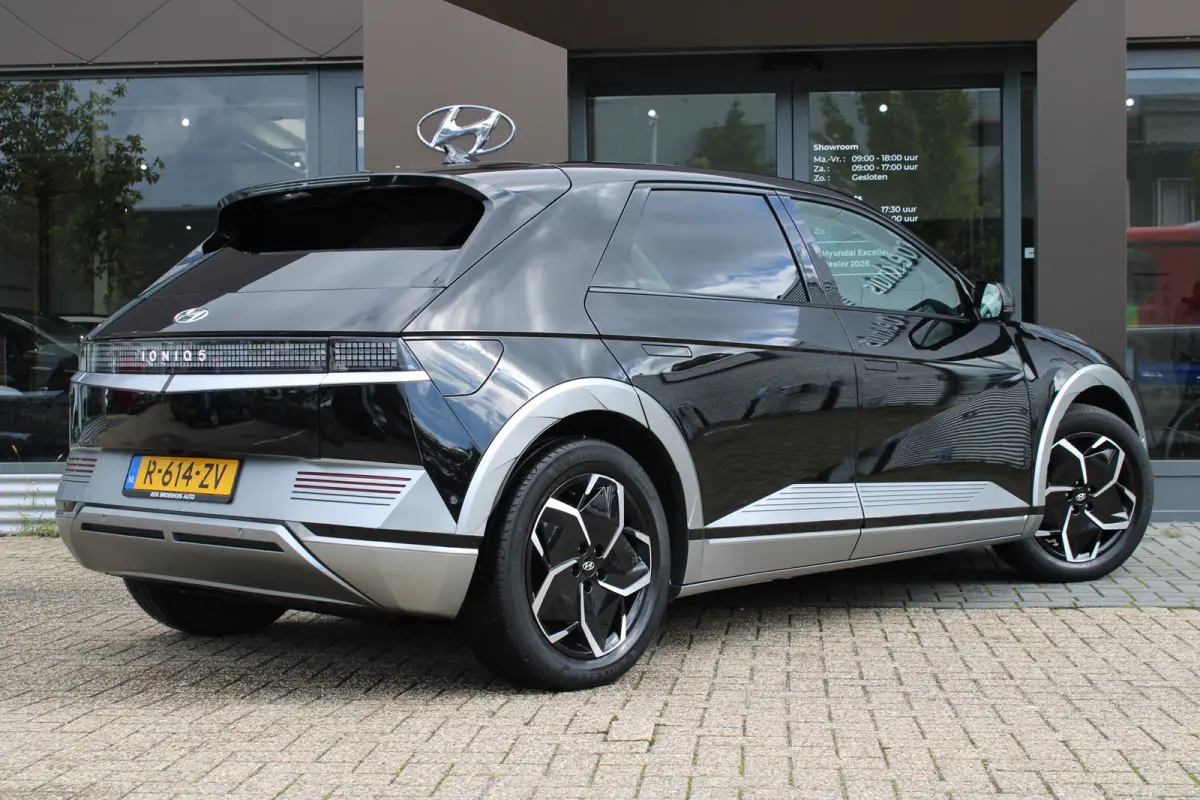 Lounge 58 kWh | Cruise control adaptief met Stop&Go en stuurhulp | Dodehoekdetectie met correctie | Vehicle-to-load