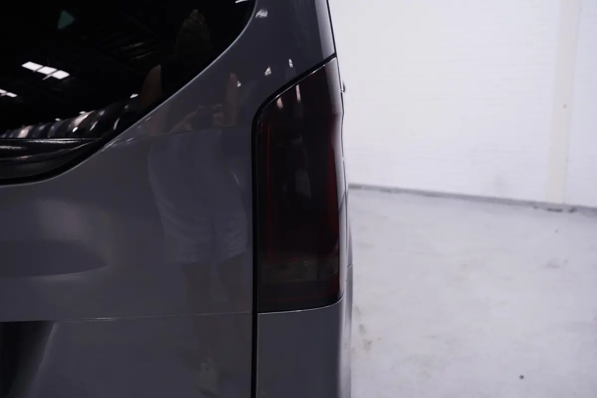 V-klasse 300d L3 AMG Line Airmatic, Burmester Sound, NAP, Distronic, Leder Zwart, LED Koplampen, 19" LMV, Trekhaak 2.500 kg, 5-Zits