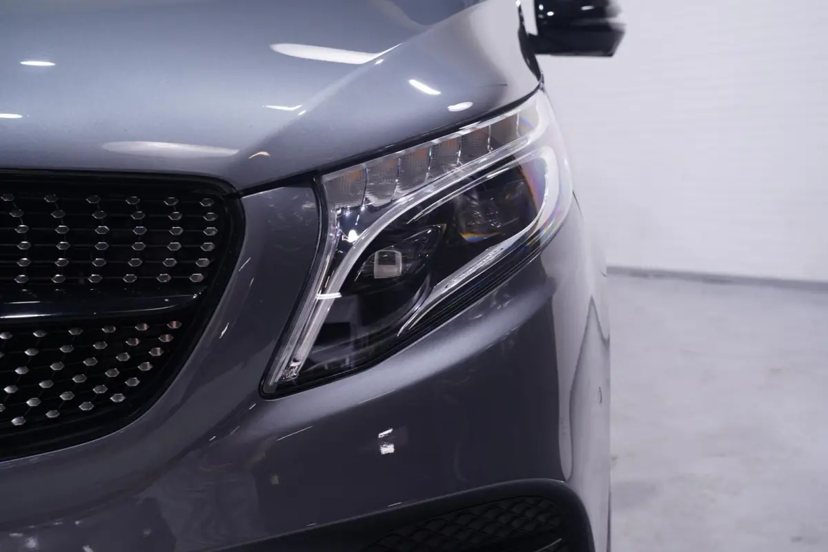 V-klasse 300d L3 AMG Line Airmatic, Burmester Sound, NAP, Distronic, Leder Zwart, LED Koplampen, 19" LMV, Trekhaak 2.500 kg, 5-Zits