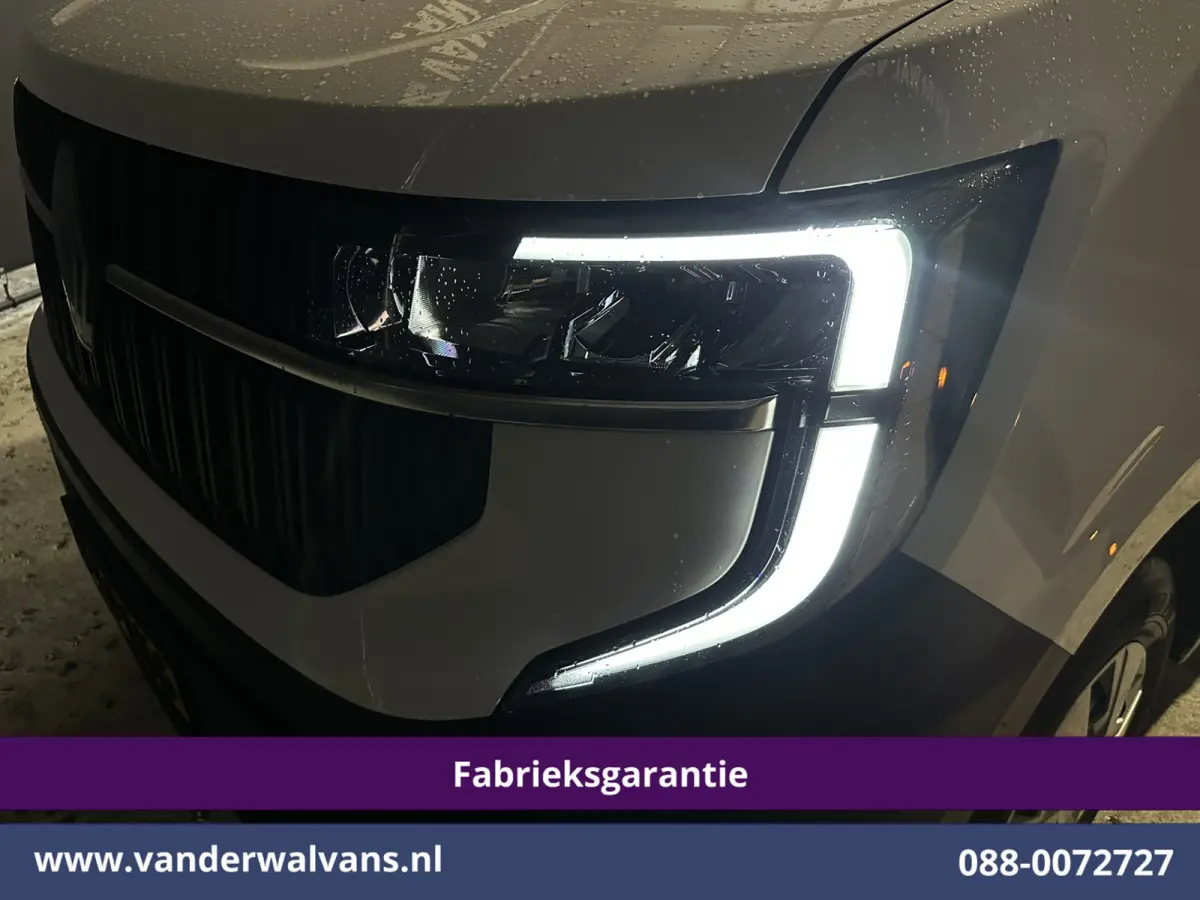2.0 dCi 150pk L3H2 Fabrieksgarantie Euro6 Airco | Camera | Navigatie | LED | Apple Carplay Android Auto, Cruisecontrol, Parkeersensoren, Verwarmde voorruit, Bijrijdersbank