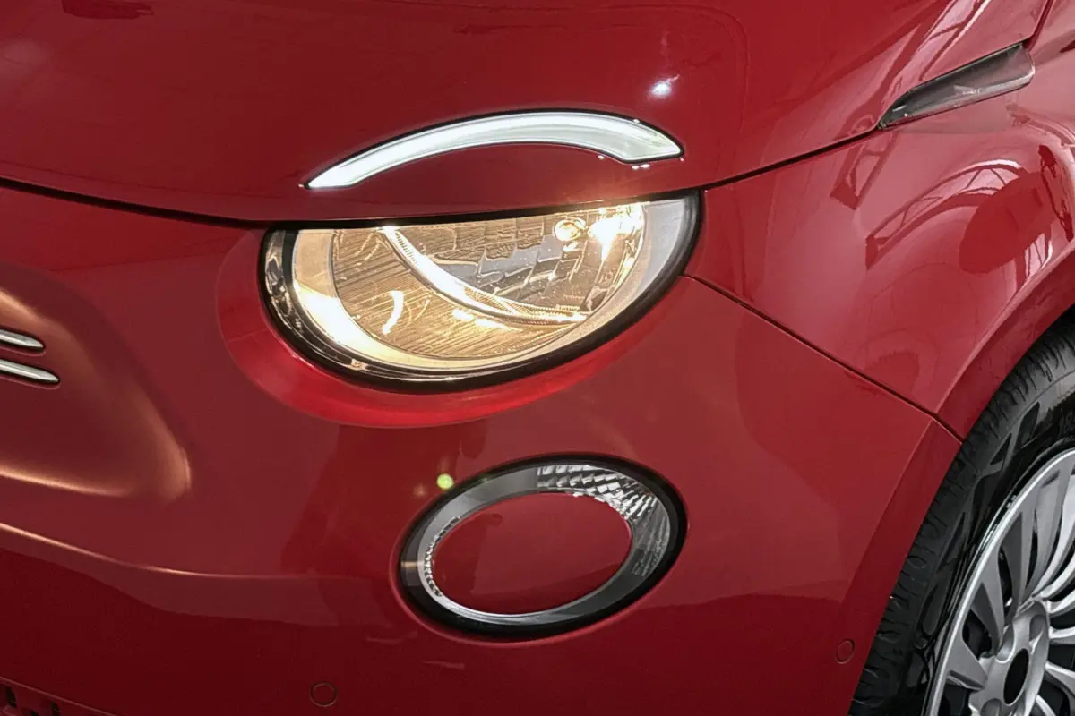 Urban 42 kWh Stoelverwarming Apple CarPlay Achteruitrijcamera