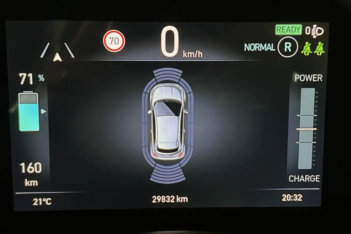 Urban 42 kWh Stoelverwarming Apple CarPlay Achteruitrijcamera