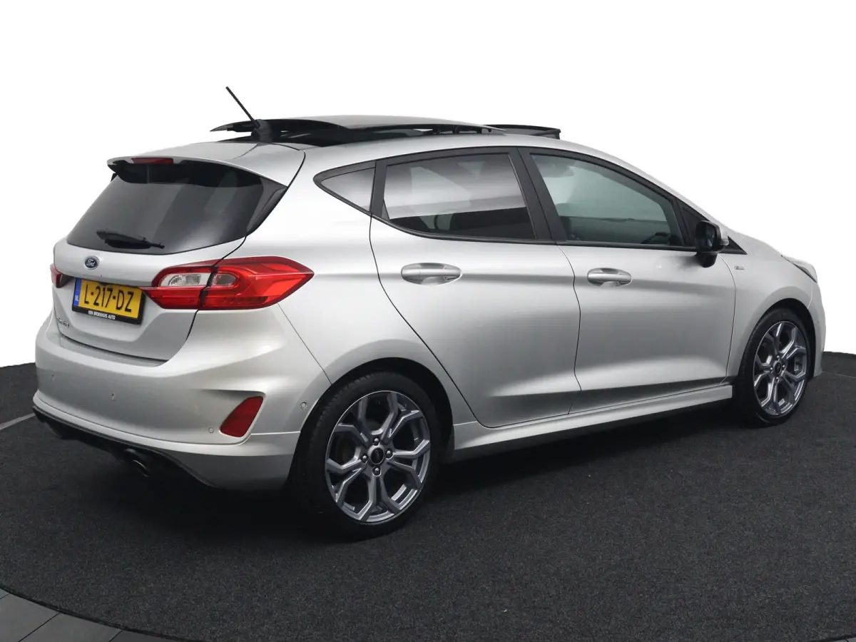 1.0 EcoBoost ST-Line X | Panoramadak | Winterpack | Camera | B&O | LED | Adaptive Cruise | BLIS | DAB | Keyless
