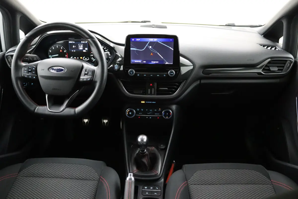 1.0 EcoBoost ST-Line X | Panoramadak | Winterpack | Camera | B&O | LED | Adaptive Cruise | BLIS | DAB | Keyless