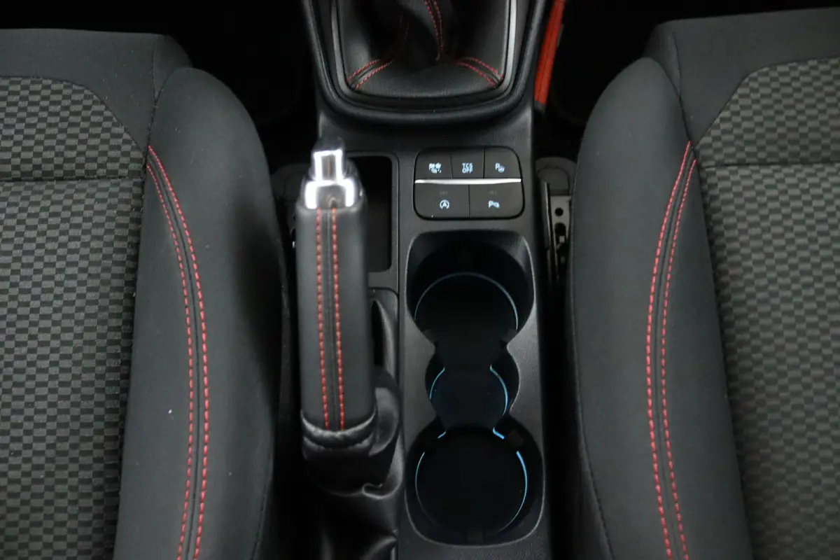 1.0 EcoBoost ST-Line X | Panoramadak | Winterpack | Camera | B&O | LED | Adaptive Cruise | BLIS | DAB | Keyless
