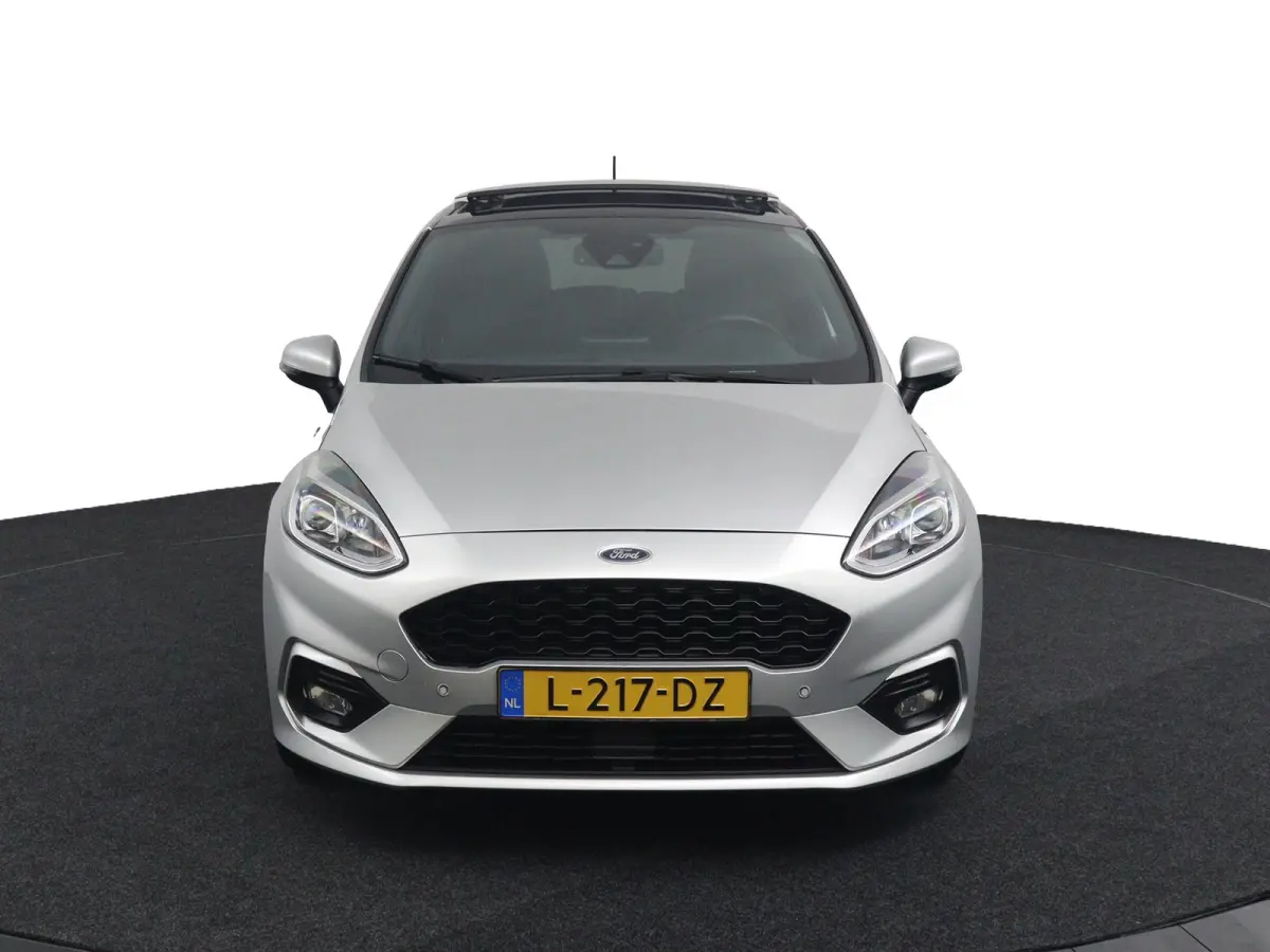 1.0 EcoBoost ST-Line X | Panoramadak | Winterpack | Camera | B&O | LED | Adaptive Cruise | BLIS | DAB | Keyless